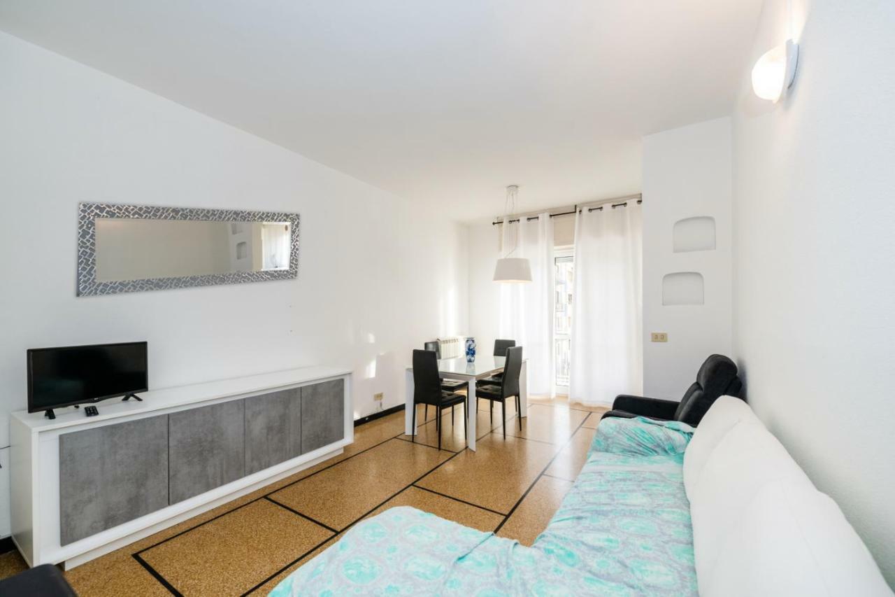 Finalmarina Centro 2 Apartment Finale Ligure Bagian luar foto